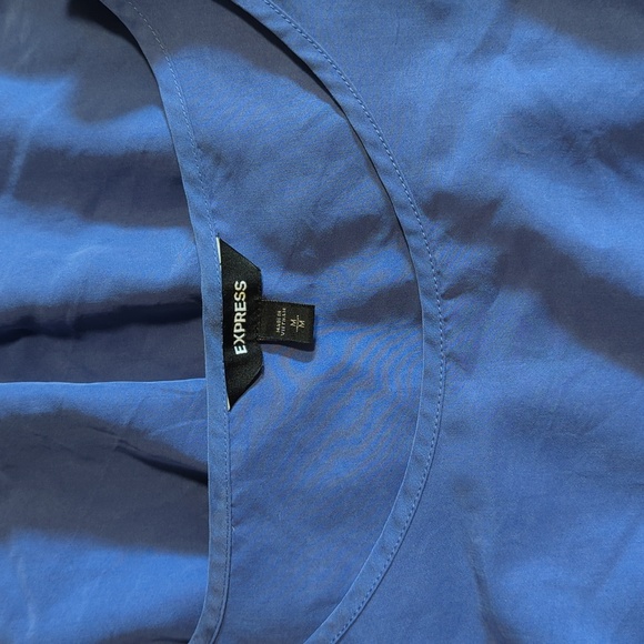 Express Flutter-sleeve Blouse Size M - Picture 3 of 4